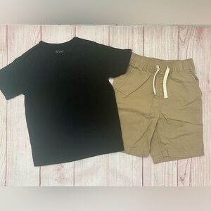 Children’s Place 4T 2 pc Outfit Shorts/Tee